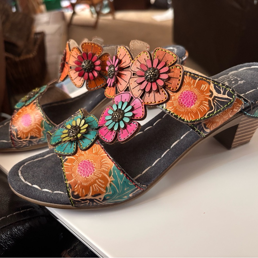 Spring Step Multicolor Floral Women's Sandals